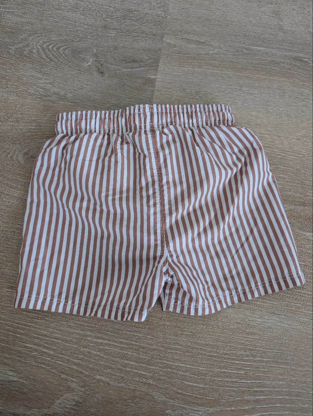 ✨4 for 12 H&M Boys Striped Swim Trunks 18M–2T - Picture 4 of 5
